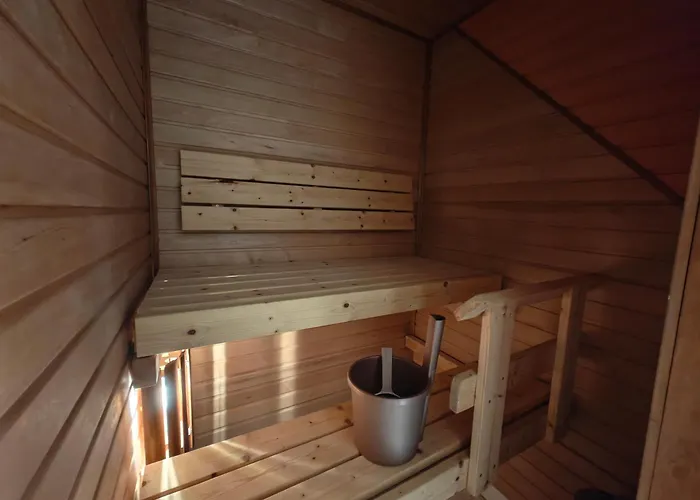 As 10 Lumi Incl Sauna, Wifi * Valkeakoski
